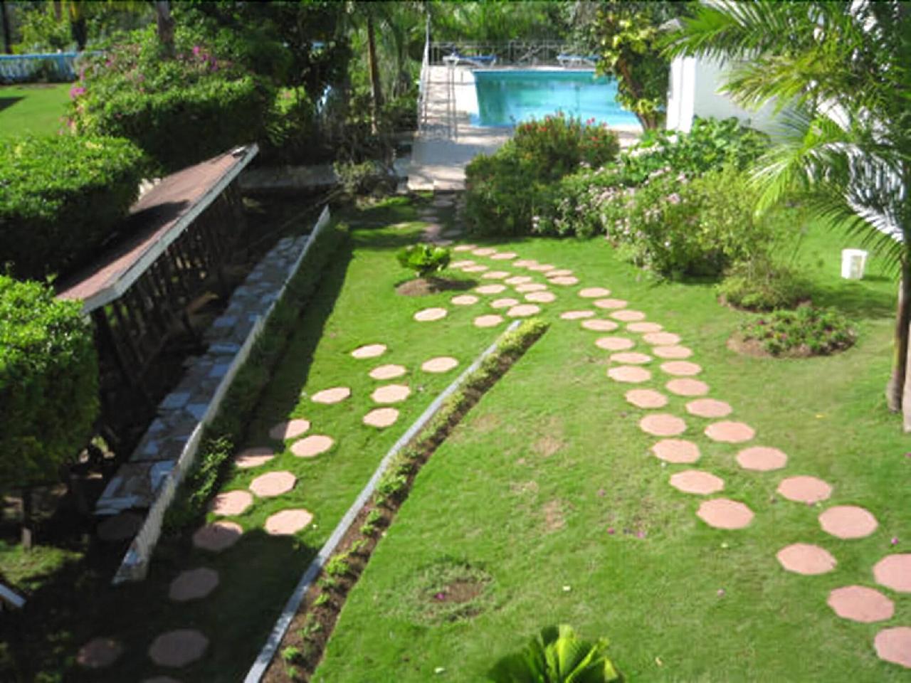 Paradise Brandon Hill Guest House Montego Bay Buitenkant foto